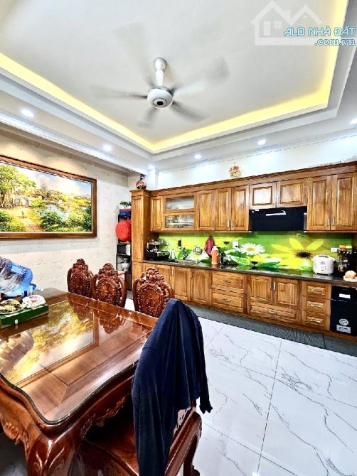 Bán nhà Hoàng Như Tiếp, Dân xây cực chất, 6 tầng thang máy, 80m2 - 1X Tỷ - 7