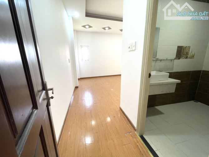 BÁN NHÀ HẺM XH NGỦ NHÀ - TRƯỜNG CHINH - TTN, Q12 - GIÁ 5,9TỶ - 7