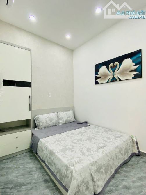 Nhà Nguyện Văn Lượng  Gò Vấp - có sân để xe, PK, Bếp, 3 phòng ngủ,tiện nghi - 7