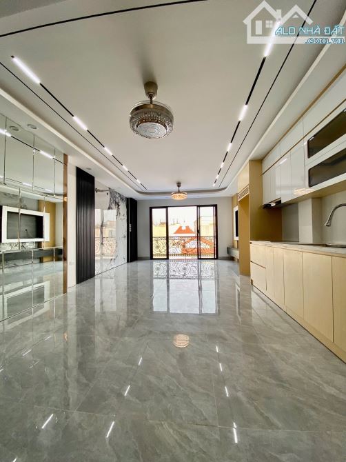 Quá Hiếm Trên Thị Trường Vỉa Hè Đá Bóng . Trước Nhà ô tô Tránh NHau 6 tầng thang Máy. - 7