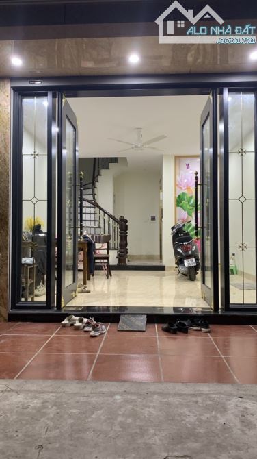 NHÀ ĐẸP 5 TẦNG THANG MÁY – NGỌC LÂM – OTO – FULL NỘI THẤT – KINH DOANH – Ở NGAY - 7