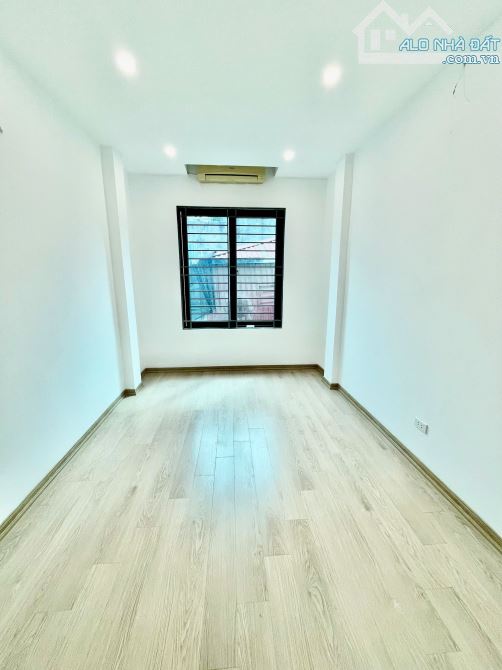 Bán Nhà Phố Định Công Thượng . DT 20m - 4 Tầng - Nhỉnh 2 Tỷ - 7