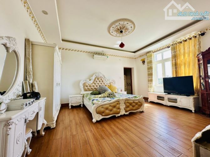 Biệt Thự + Kho Xưởng 3.222m² – Mặt Tiền Nguyễn Trung Trực – Trung Tâm Dĩ An – Chỉ 75 Tỷ – - 7