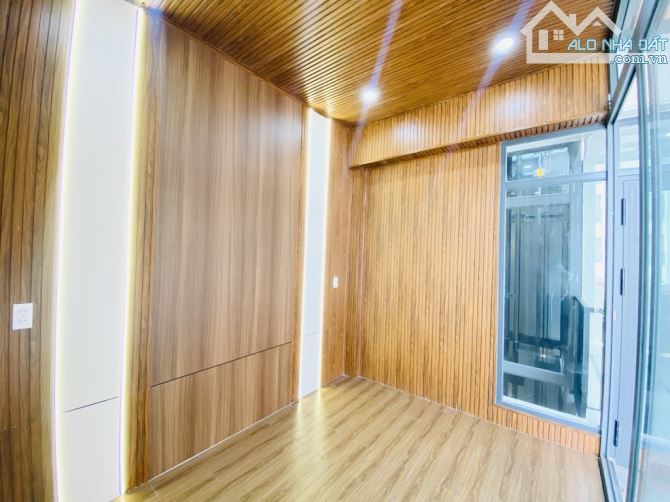 NHÀ GÒ VẤP CÓ THANG MÁY TRÊN ĐƯỜNG PHAN HUY ÍCH GIÁ 10,99 TỶ TL 7 TẦNG SHR - 7