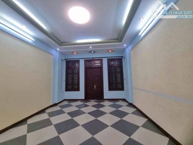 BÁN NHÀ PHÂN LÔ*HOÀNG QUỐC VIỆT*59M*5T*MT4.4M*24.8TỶ*ÔTÔ KINH DOANH*2 MẶT TIỀN RỘNG THOÁNG - 7