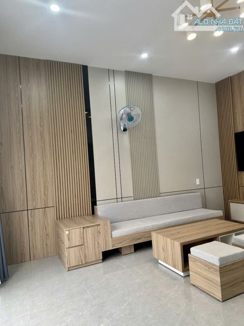 💥Nhà đẹp mới 100% mặt tiền Nguyễn Trường Tộ - EaTam (7 x 20m) - 2.950 tỷ - 8