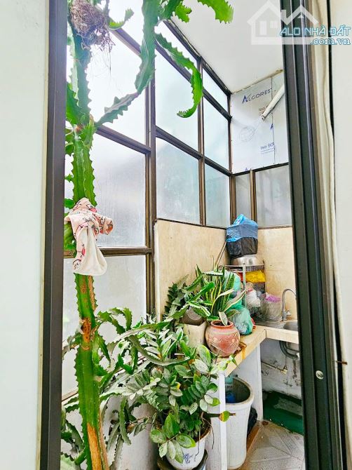 CHỈ 4,93TỶ CÓ NGAY NHÀ TÔN ĐỨC THẮNG DÂN XÂY ĐẸP, RA OTO 20M, NGÕ NÔNG, BAN CÔNG|DT25M2 - 8