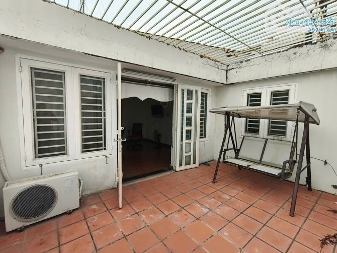 🏡 BIỆT THỰ KIỂU CHÂU ÂU 224M² – 2 LẦU MÁI THÁI – GIẢM 5 TỶ – QUẬN 7 💰 - 8