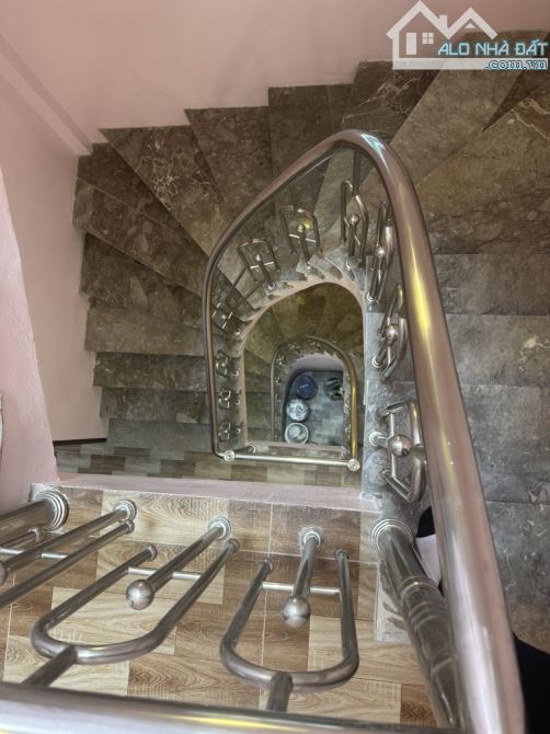 Khương Đình 50m2 , 4 tầng, mt 5,5m, gần phố, nhà mới, khu vực an sinh tốt, full nội thất x - 8