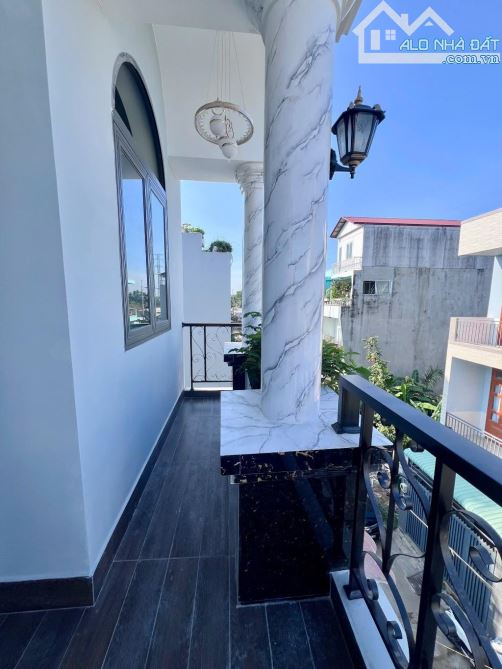 BÁN NHÀ HẺM XE HƠI 5m - 60.4m2 (4 x 15), 3 TẦNG, 4PN, LÒ LU, TRƯỜNG THẠNH, QUẬN 9 - 8