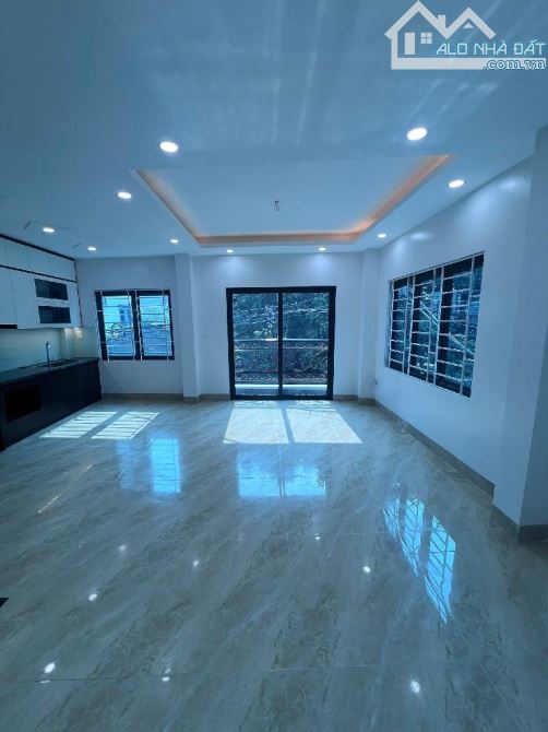 Nhà Đẹp Kinh Doanh Mặt Phố Di Trạch Lô Góc Đường 3 Ô Tô Tránh 6 Tầng Mặt Tiền 6m 8 Tỷ 9 - 8