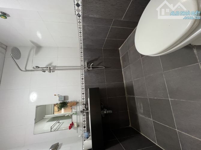 Cần Bán CC SOUTH TOWER Ngọc Hồi  - 90m², full nội thất, chỉ 4.55 tỷ - 9