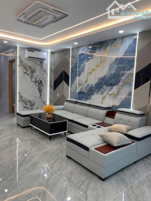 NHÀ MỚI FULL NỘI THẤT, HIỆP THÀNH , QUẬN 12 - 9