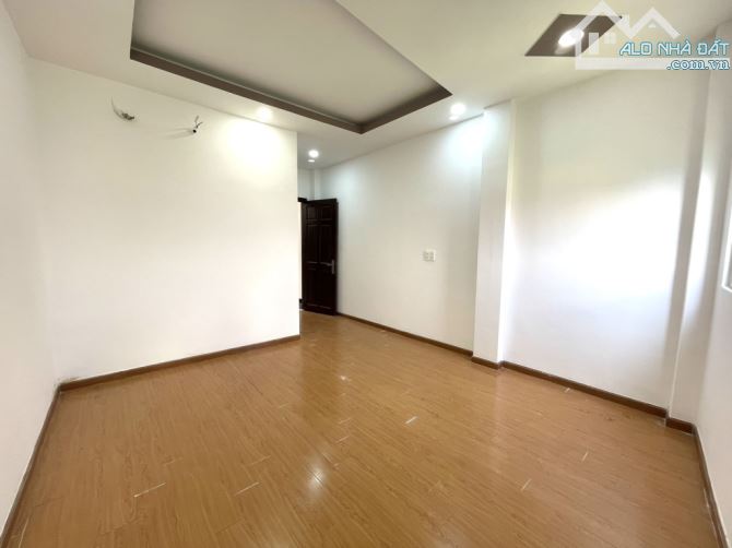 BÁN NHÀ HẺM XH NGỦ NHÀ - TRƯỜNG CHINH - TTN, Q12 - GIÁ 5,9TỶ - 9
