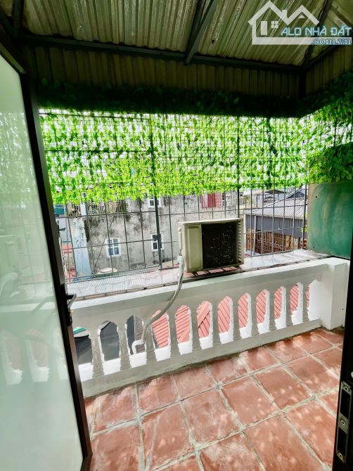 Bán Nhà Phố Định Công Thượng . DT 20m - 4 Tầng - Nhỉnh 2 Tỷ - 9