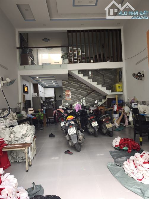 BÁN NHÀ 2 TẦNG ĐÚC Lửng . HIỆP THÀNH 17 QUẬN 12 GIÁ 4TỶ 150 thương lượng. - 9