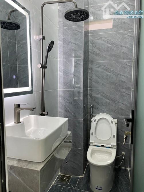BÁN NHÀ GÒ VẤP ĐƯỜNG SỐ 3 PHƯỜNG 9 4x12M GIÁ 6 TỶ 58 - 4 TẦNG 5 PHÒNG SHR - 9
