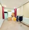 Căn nhà hẻm sát đường Bà Hạt . Diện tích : 19,6 m2 .Chiều Ngang : 2,7 m . Chiều Rộng : 7,i
