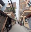 Bán nhà Cầu Giấy gấp,chủ nhà đang cần bán nhanh, nhà 55m2, ôtô qua vào nhà.13,9T còn 13T