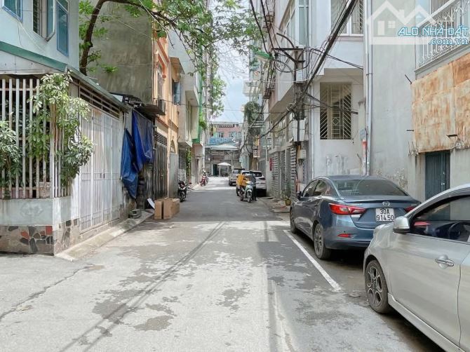 Bán nhà Phạm Văn Đồng, lô góc, 3 thoáng,65m2 - 5t - mt 4m - nhỉnh 22 tỷ
