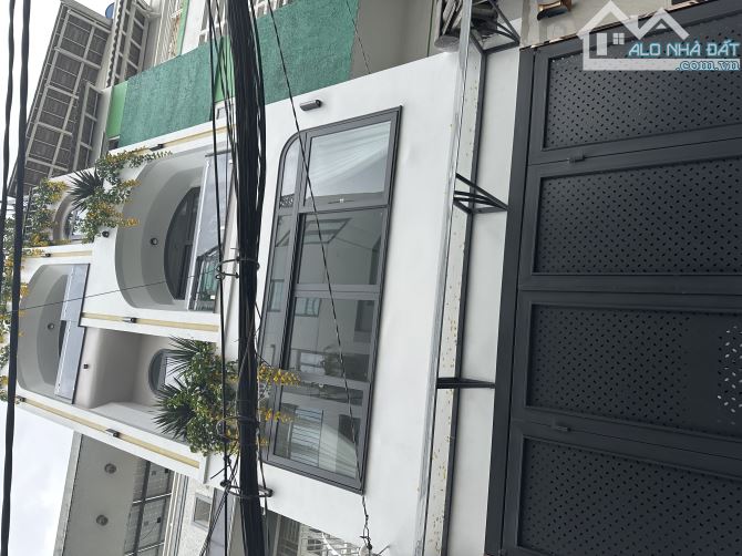 Bán nhà HXH đối diện Etown 2 Cộng Hoà; DT75m2*3tầng(3PN) khu cán bộ lâu đời; chủ thiện chí - 3