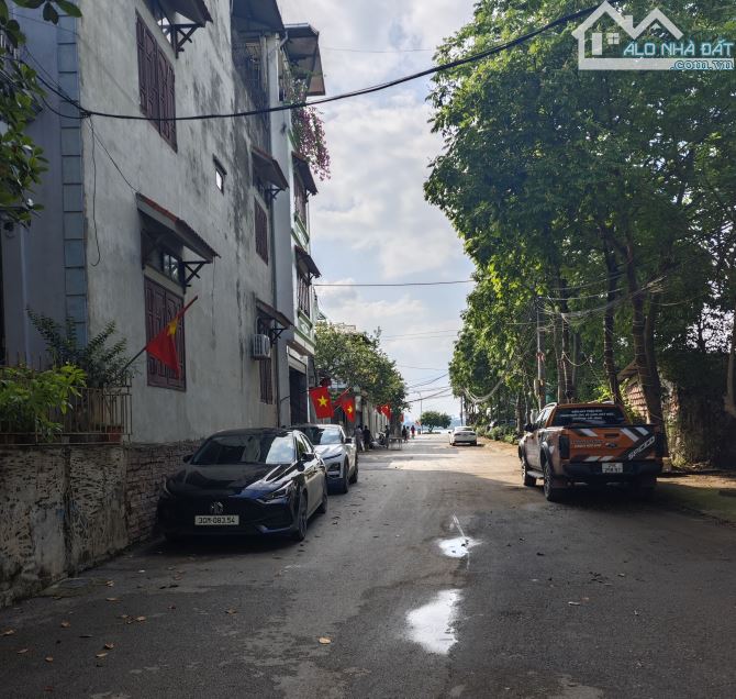 Bán đất Duyên Hà, Thanh Trì, 52m2, sổ đẹp, ngõ ô tô, giá đầu tư