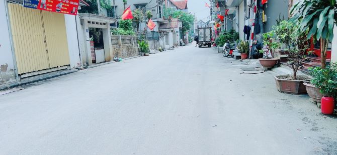 HOA HẬU PHÂN LÔ Ô BÀN CỜ TÀM XÁ GẦN NGAY CẠNH VINCỔLOA 121M ZÁ RẺ
