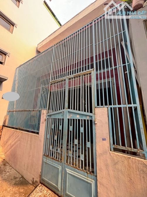 BÁN ĐẤT TẶNG NHÀ -BÌNH THẠNH- PHAN VĂN TRỊ-55M-  4,4x12.5- 6.3T
