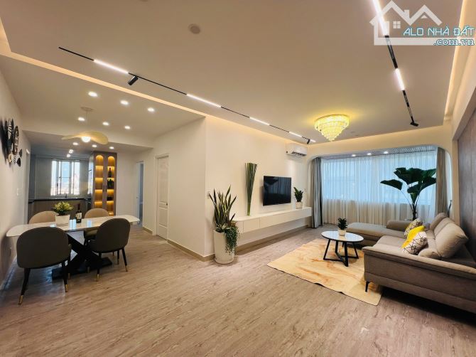 Cần bán căn hộ  Mỹ Khang đường Nguyễn Lương Bằng, PMH, Q7, 3PN , Nhà đẹp
