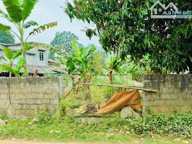 DT: 171m (ONT + CLN) MT 6,5m nở hậu, sâu 26mTẠI KHU NỘI SUNG TT BO KIM BÔI Hòa Bình.