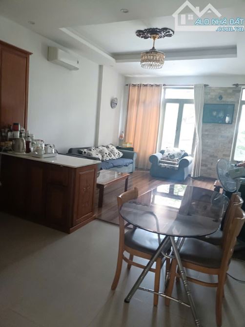 BÁN NHÀ 3 TẦNG MẶT TIỀN CHU HUY MÂN – KINH DOANH CỰC ĐỈNH – GIÁ CHỈ 9.5 TỶ