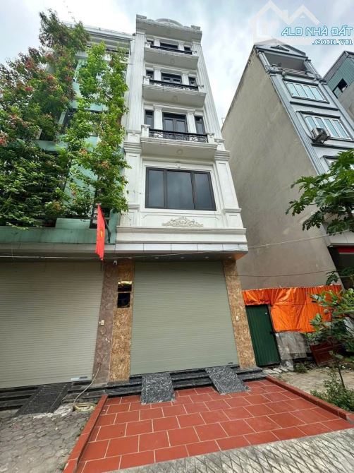 Hiếm! Lê Trọng Tấn, Hà Đông 50m2, 5 tầng, ô tô tránh, vỉa hè, nội thất xịn, hơn 14 tỷ