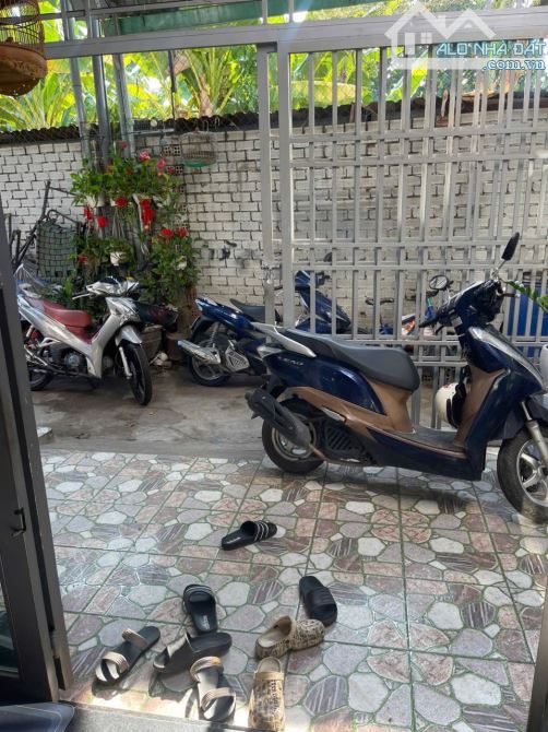 BÁN NHÀ GÁC LỮNG (DT: 54M2) SỔ RIÊNG THỔ CƯ 100% P. TÂN VẠN. GIÁ CHỈ 1,550 TỶ (CÒN TL)