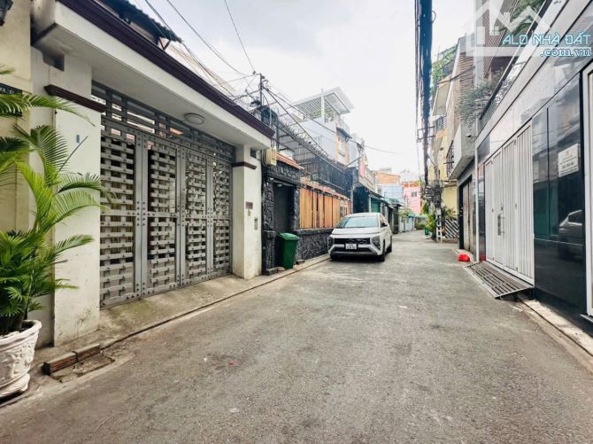 Bán Nhà HXH 6m Nguyễn Bá Tòng - DT 4.2 x 15 - 58m2 giá chỉ 7.99 tỷ Tl