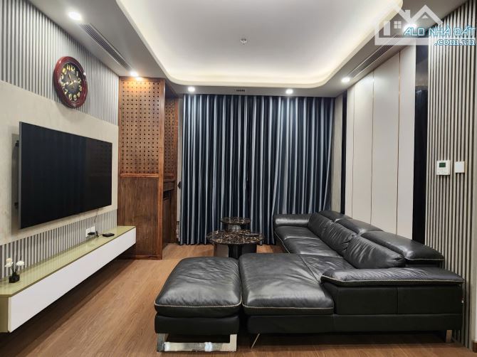 CĂN GÓC ĐẲNG CẤP GIỮA TRUNG TÂM MỸ ĐÌNH – 120M², FULL NỘI THẤT, GIÁ CHỈ 7.1 TỶ – ĐÃ CÓ SỔ