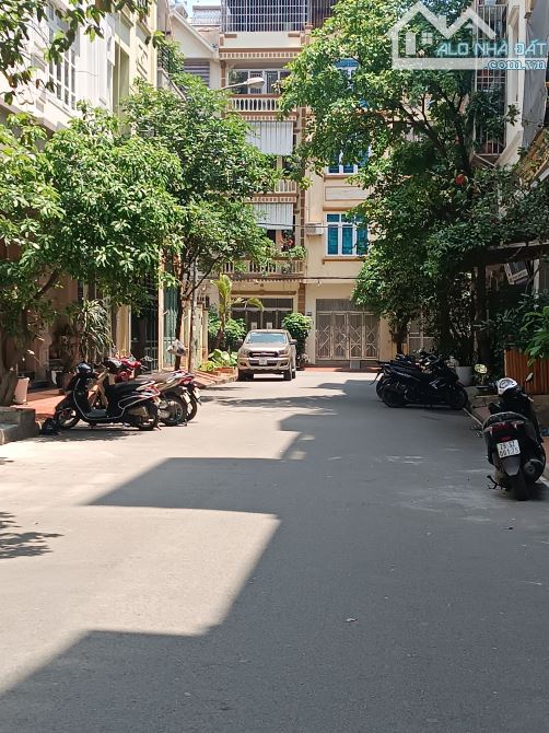 Chỉ 16.5 tỷ về ở luôn - Bán biệt thự khu đô thị Đại Kim 51m2; nhà 5 tầng
