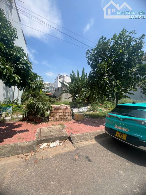 iêu hiếm! Lô đất, sát đại học Văn Lang, Đặng Thùy Trâm (4,2x24m) 100,8m2 công nhận,xây cao