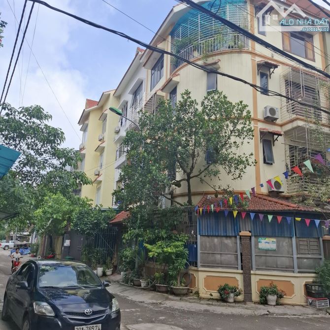 BÁN LÔ LIỀN KỀ- CỔ NHUẾ- Ô TÔ TRÁNH, VỈA HÈ RỘNG- KINH DOANH