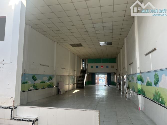 Cho thuê kho xưởng 500m2 - 32tr Đường Phạm Thế Hiển , Q.8