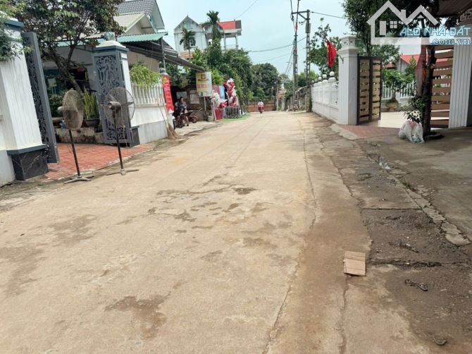 BÁN ĐẤT ĐÔNG YÊN - Ô TÔ TRÁNH - ĐẦU TƯ SINH LỜI - VỊ TRÍ ĐẸP 148M 7.2MT GIÁ 4 TỶ