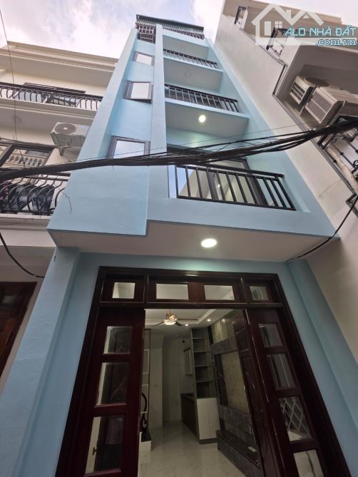 Nhà Dân Xây, Thạch Bàn, Long Biên, Sổ Vuông Vắn, Nở Hậu Nhẹ, 32m2, 5.8 Tỷ