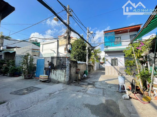 🔸 3,x tỷ 54m2 lô gốc 2 MT hẻm xe Hơi ngay LÊ VĂN KHƯƠNG