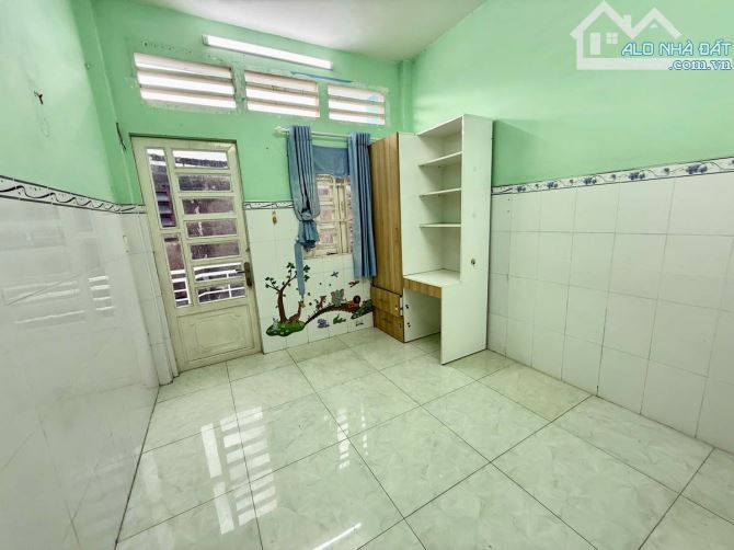 Nhà Nguyễn Trung Trực 114m² – 18tr/Tháng – Giá 7.2 Tỷ TL – Gần Chợ Hoàng Hoa Thám
