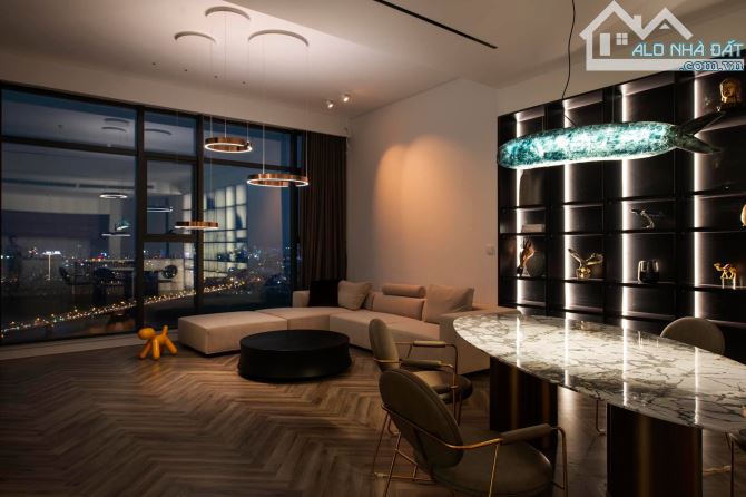 *Bán biệt thự 3 tầng (150m2), đường Thăng Long, có hồ bơi, view sông, giá 20,5 Tỷ TL