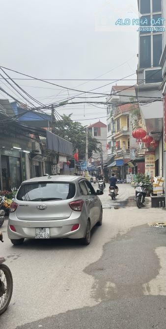 Bán Lô Đất DT 40m2 Yên Nghĩa Hà Đông Mặt Phố Kinh Doanh Thông Thoáng Oto Tránh Nhau