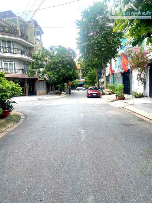 Bán nhà Mặt Tiền Tân Thới Nhất Q12, Ngay Khu 38ha,Dương Thị Giang,gần 100m, 4.2x22m,4 tầng