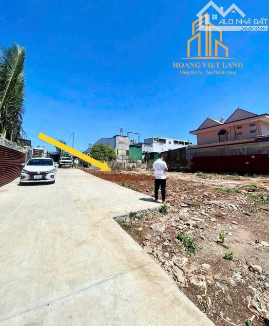 BÁN ĐẤT HẺM TRỊNH TỐ TÂM ( ĐỖ NHUẬN ) - P. TÂN LỢI.DT 5x22m - TC 100% - GIÁ 2,79 TỈ