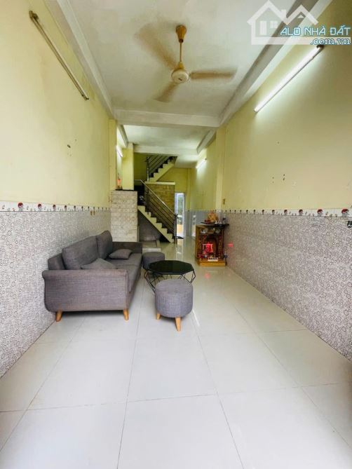 BÁN NHÀ GIÁP HƯNG PHÚ - GẦN CẦU CHỮ Y - QUẬN 8 - 3 TẦNG BTCT - HOÀN CÔNG ĐỦ - NHỈNH 5 TỶ