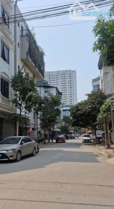 Hiếm! Ngô Thì Nhậm, Hà Đông, 70m2x6 tầng, MT 5m, ô tô tránh, vỉa hè, nội thất xịn, 16.8 tỷ