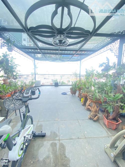 BÁN NHÀ KHU TĐC NGỌC THỤY - VỈA HÈ - Ô TÔ TRÁNH - THANG MÁY - 60M X 8 TẦNG - MT 5M - 10